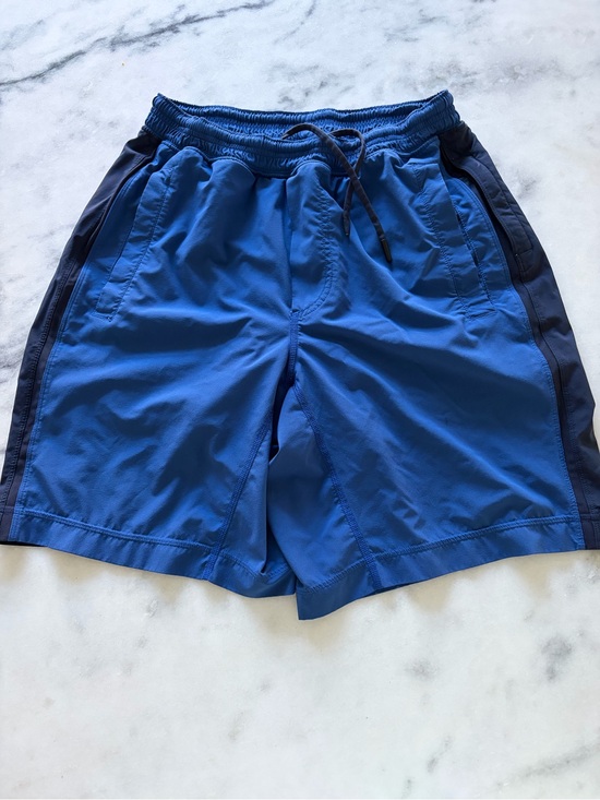 lululemon athletica Other - Men’s Lululemon Shorts, Size Medium, lined